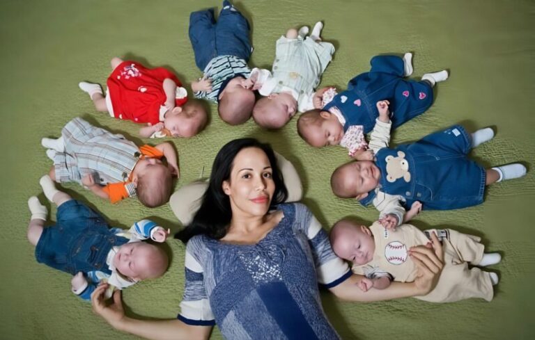 Woman gave birth to 8 children at once and is now raising 14 – here’s ...