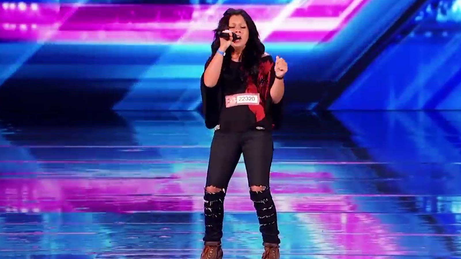 Simon Said She Was Not Selling Herself Well, Then 16-Year-Old Jazzlyn Sang I'm Goin' Down
